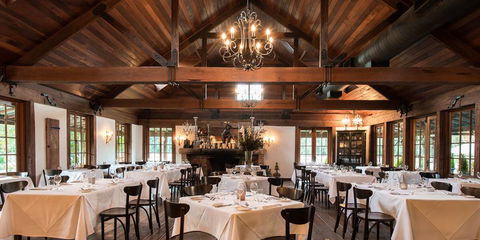 The Convent Hunter Valley Hotel - Kawana Tourism 1