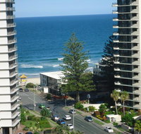 The Crest Apartments - Kawana Tourism