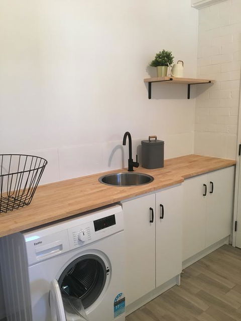The Gathering Ground - Spacious Entertainer In Toowoomba City - Kawana Tourism 3