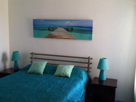 The Headlands 10 - 2 BDRM Apt Across From Alex Beach - Kawana Tourism 3