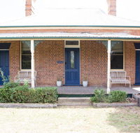 The little cooking school and accommodation - Kawana Tourism