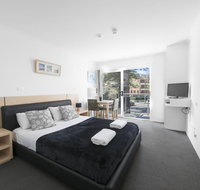 The Manly Hotel Est. 1964 - Kawana Tourism