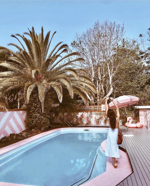 The Med Crescent Head - Kawana Tourism 3