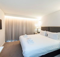 The Nest - Bright Space on Newcastle St with Roof Terrace - Kawana Tourism