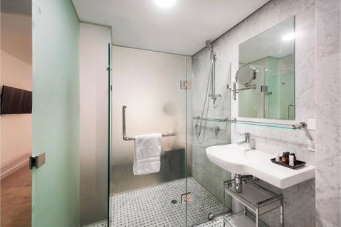 The Nest - Convenient & Comfy Space With Fantastic Rooftop - Kawana Tourism 3