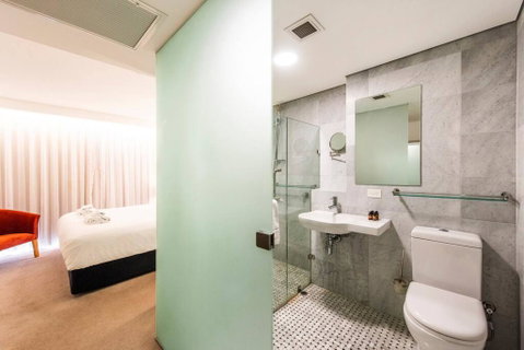 The Nest - Cosy Space On Newcastle Street With Roof Terrace - Kawana Tourism 2