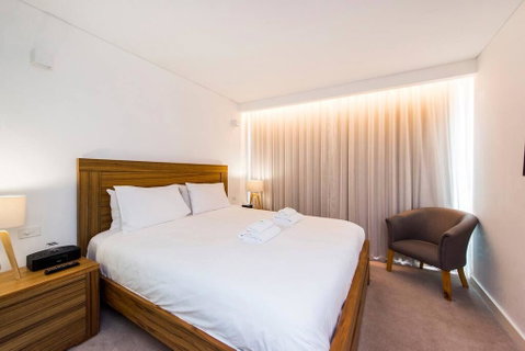 The Nest - Modern Room In Northbridge With Roof Terrace - Kawana Tourism 2