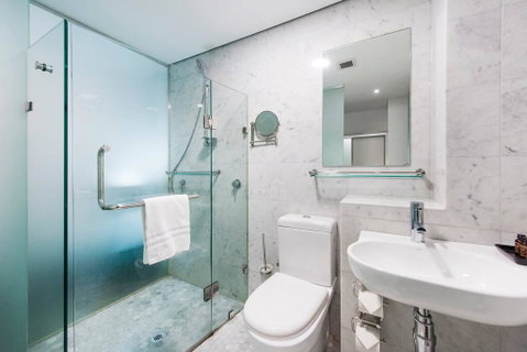 The Nest - Smart Suite On Newcastle St With Rooftop Views - Kawana Tourism 2