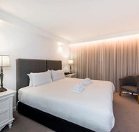 The Nest - Stylish Modern Room with Rooftop Terrace - Kawana Tourism