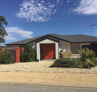The Red Door - Kawana Tourism