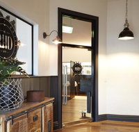 The Royal Hotel Drouin - Kawana Tourism