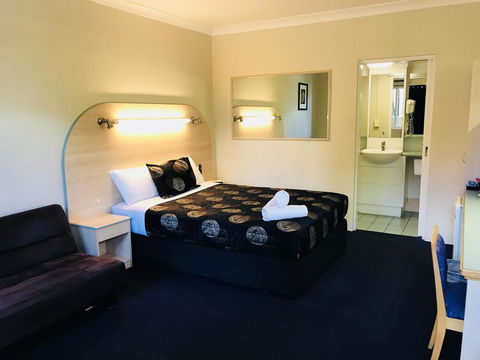 The Shamrock Hotel - Kawana Tourism 2