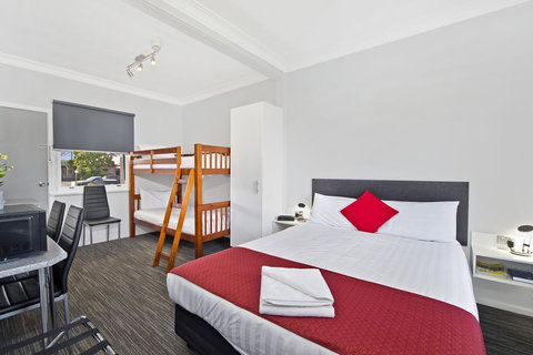 The Wauchope Motel - Kawana Tourism 1