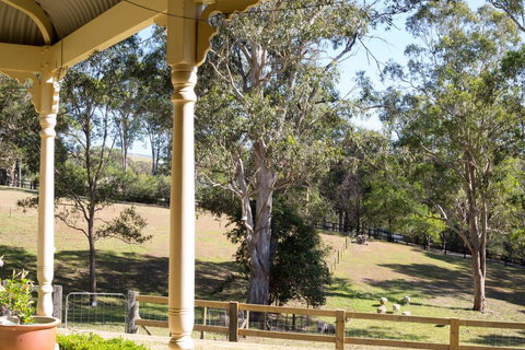 The Willows At Kurrajong - Kawana Tourism 1