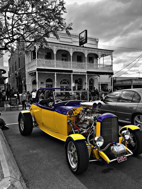 The Yarrawonga Hotel - Kawana Tourism 3