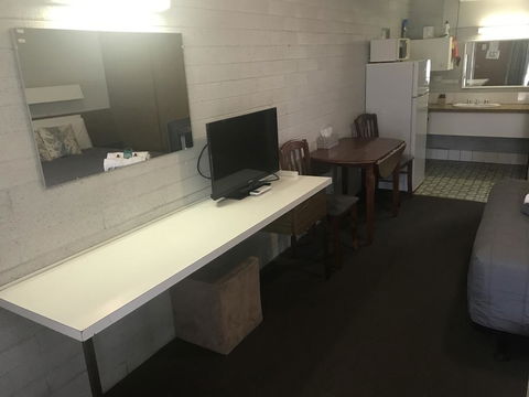 Thomas Lodge Motel - Kawana Tourism 2
