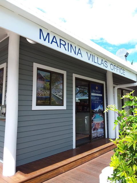 Tin Can Bay Marina Villas - Kawana Tourism 0
