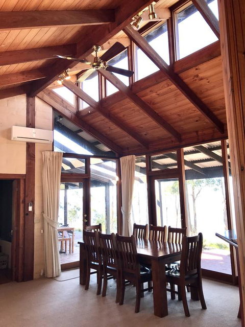 Tinderbox Cliff House - Kawana Tourism 3