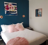 Town House Motor Inn Young - Kawana Tourism