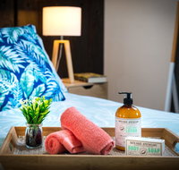 Tropic Studio A Unique Hidden Gem - Kawana Tourism