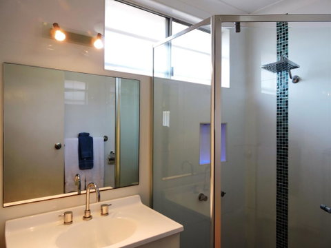 Tweed Heads Vegas Motel - Kawana Tourism 1