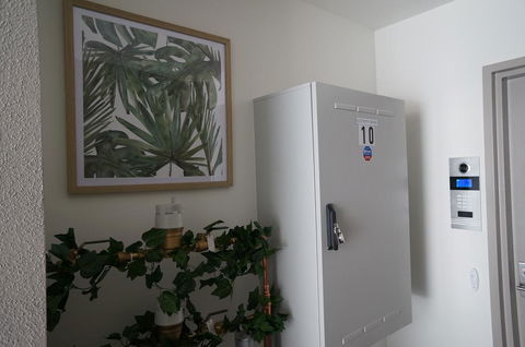 U1 Brunswick Living Brand New Apartment Close To Airport And CBD - Kawana Tourism 2