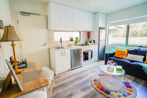 U1 Brunswick Living Brand New Apartment Close To Airport And CBD - Kawana Tourism 0