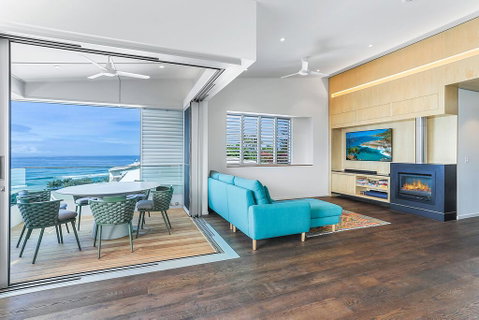 Ultimate Beachfront Living, Sunshine Beach - Kawana Tourism 3