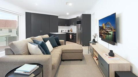 ULTIMATE BONDI LIVING - Kawana Tourism 1