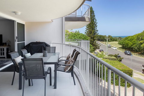 Unit 2 Point Break Apartments, 1-3 Point Arkwright, Linen Incl - Kawana Tourism 2