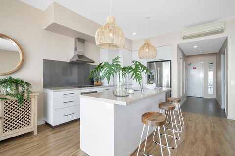 UNIT 35 Whitsundays - Kawana Tourism 2
