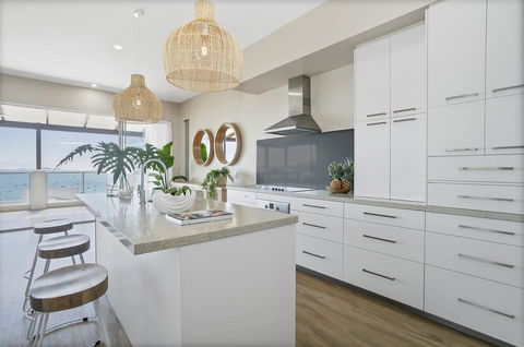 UNIT 35 Whitsundays - Kawana Tourism 1