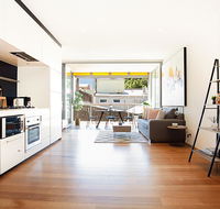 Urban Rest - Riley St - Kawana Tourism