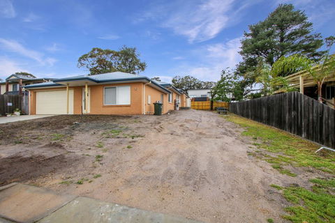 V & V Family Dream Away - Kawana Tourism 1