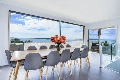 VIEWS FOREVER - INVERLOCH - Kawana Tourism 1