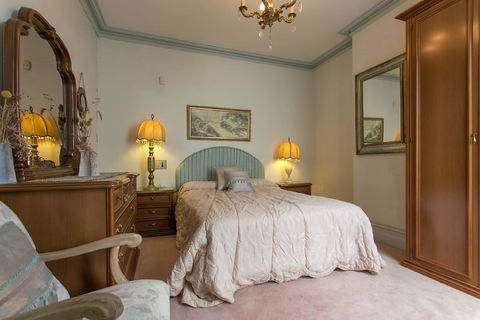 VIGNACOURT MANSION RICHMOND HILL - Kawana Tourism 3
