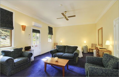 Walhalla's Star Hotel - Kawana Tourism 2