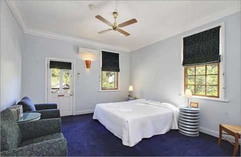 Walhalla's Star Hotel - Kawana Tourism 3