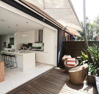Walk to beach from this Stylish Bronte Oasis w AC wifi and free parking - Kawana Tourism