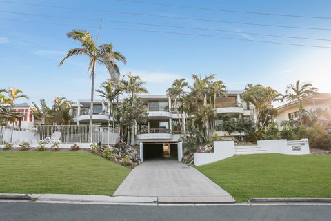 Walk To The Beach, Sunshine Beach - Kawana Tourism 0