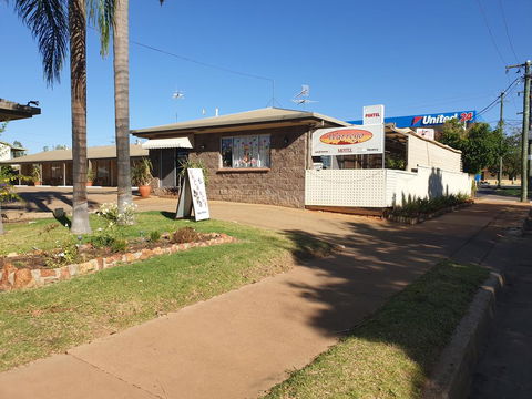 Warrego Motel - Kawana Tourism 0