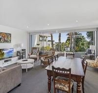 Waterfront resort living with space for the family - Kawana Tourism