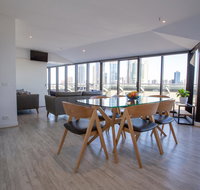 Flinders Luxury Penthouse - Kawana Tourism