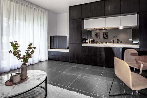 Hepburn Springs Escape - Kawana Tourism 1