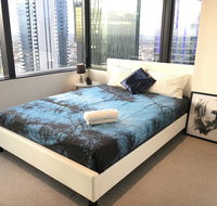 CBD Spacious 3 Bedrooms-Breathtaking view gym pool - Kawana Tourism