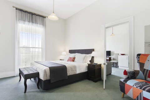 The Riversleigh - Kawana Tourism 15