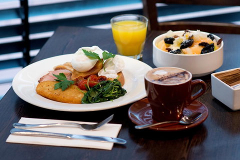 Park Regis Griffin Suites - Kawana Tourism 22