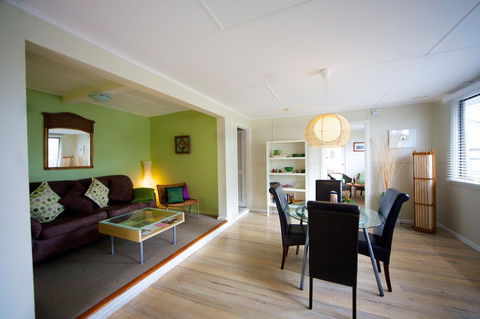 Healesville Apartments - Kawana Tourism 25