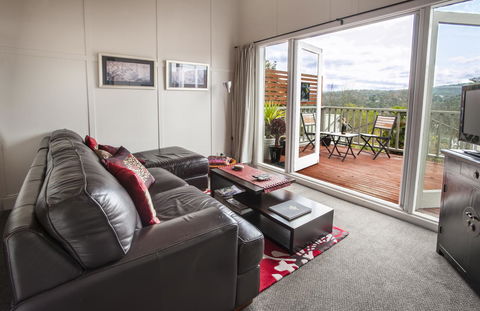 Healesville Apartments - Kawana Tourism 1