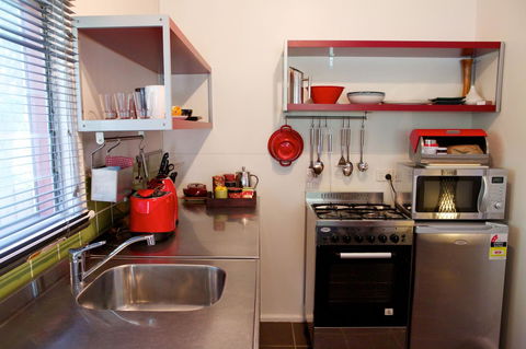 Healesville Apartments - Kawana Tourism 12